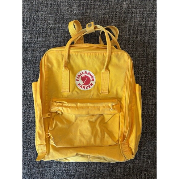 FJALLRAVEN Large Yellow Classic Kanken 23510 141 Backpack - Picture 2 of 5